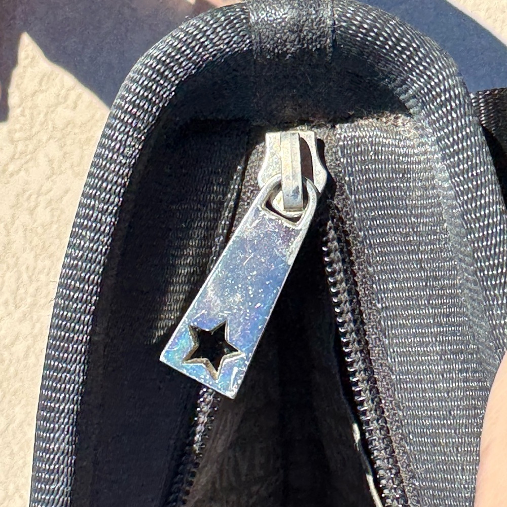 Harvey’s seatbelt cross body bag purse black - Picture 3 of 5